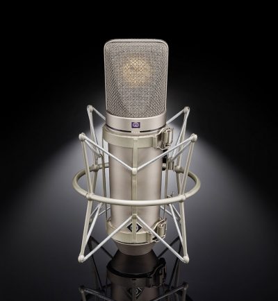 Neumann U-67 mic hardware studio recording covid19 cleaning sicurezza exhibo audiofader