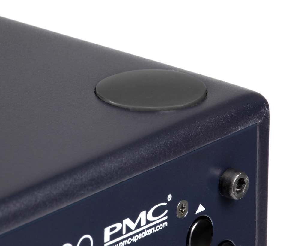 PMC twotwo5 monitor studio pro speaker dsp test review recensione audiofader luca pilla