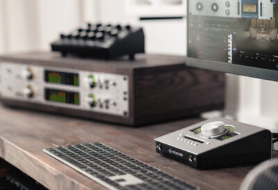 universal audio apollo x gen 2 interfacce audio auto-gain bass management uad console essential+ studio+ ultimate+ midiware news audiofader